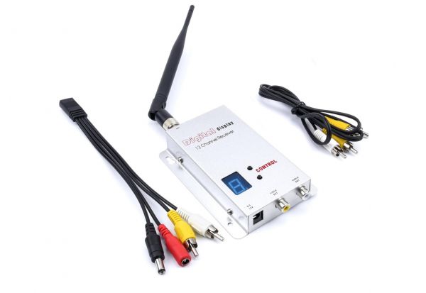 Відеоприймач 1.2GHz 12 каналів для FPV Відеоприймач 1.2GHz 12 каналів для FPV
